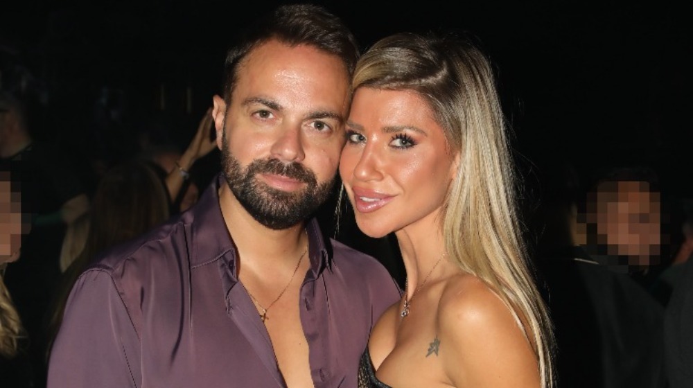 Ηλίας Βρεττός για σύζυγο: «Στους δυόμιση μήνες γνωριμίας της έδωσα δακτυλίδι» [βίντεο]